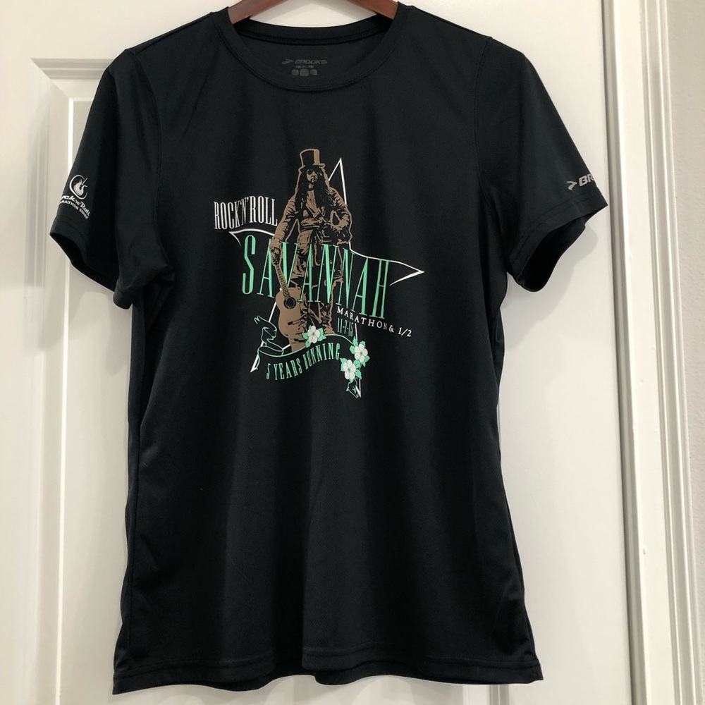 ❤️Brooks Rock N Roll Savannah Marathon TShirt